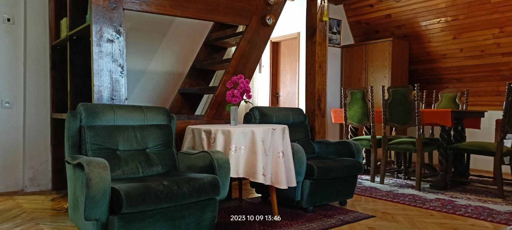 Takovo - Odmor U Selu Villa Горни Милановац Екстериор снимка